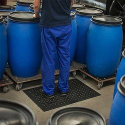 Gumijasti predpražnik Thru Gumijasti predpražnik Thru